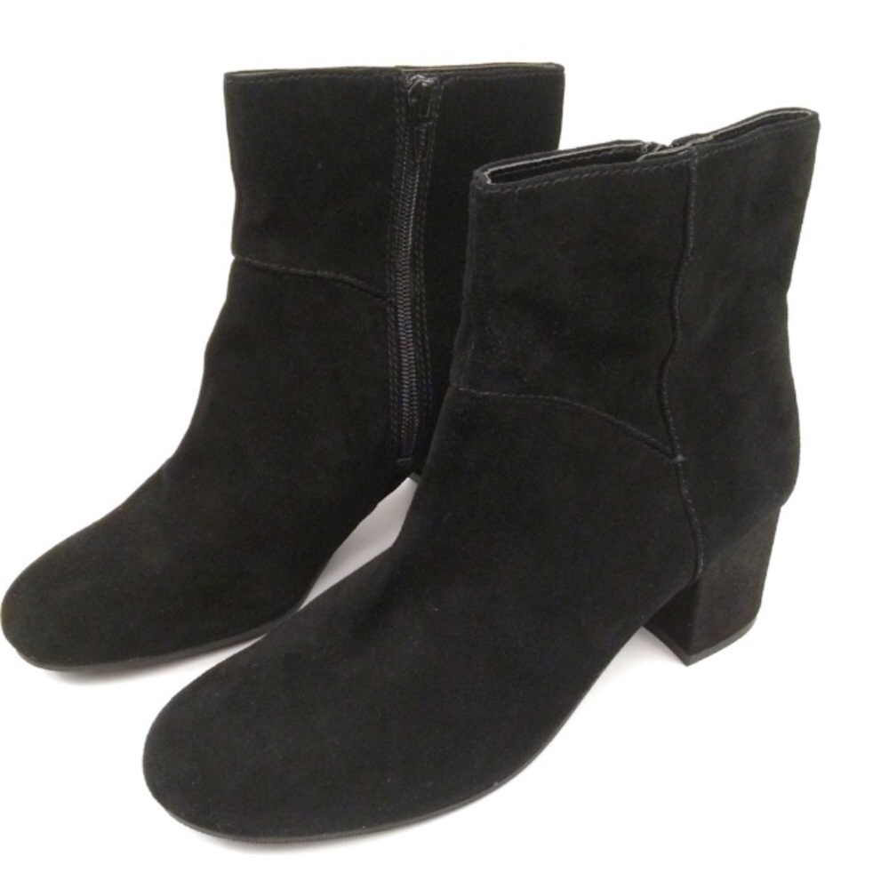 Nine west suede ankle boots.